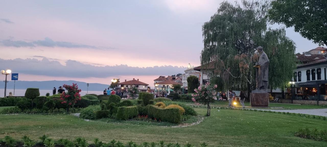 Svir Skyline Apartment No 39 Ohrid Luaran gambar